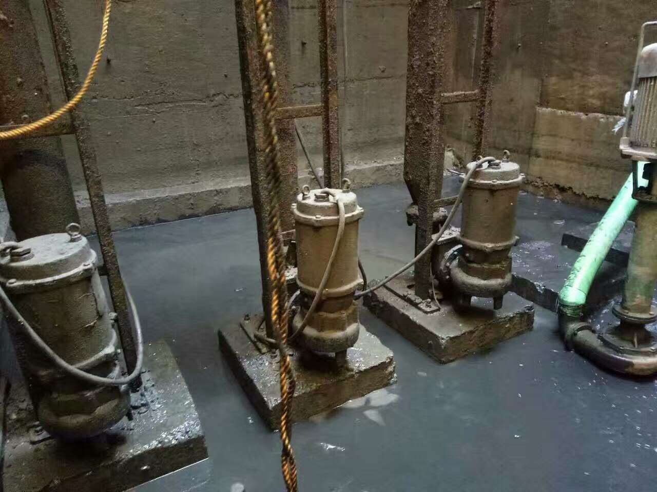 万全污水池清理